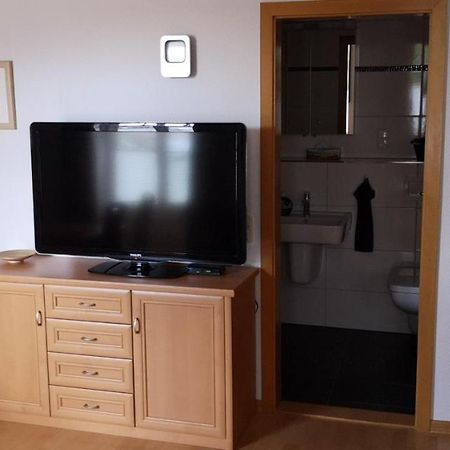 Zentrale Und Strandnahe Ferienwohnung In Kuehlungsborn Ost Екстер'єр фото